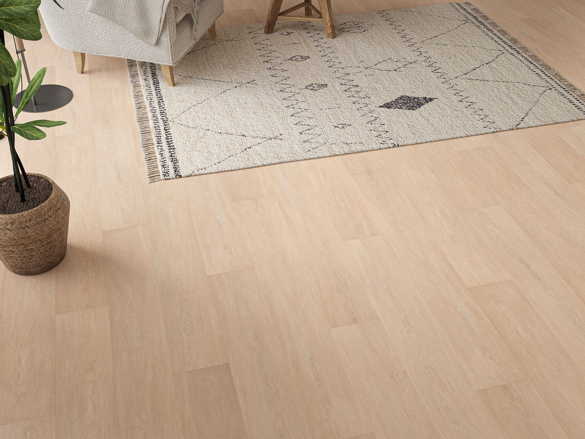 Liberty Lux Light Oak SPC 5mm Luxury Vinyl Flooring Rigid Core Built In Underlay