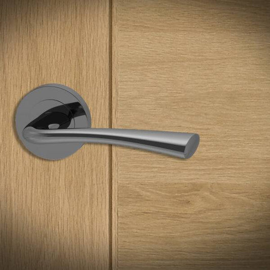 Oder Bathroom Door Handle on Back Plate Pack with Lock and 65mm Latch