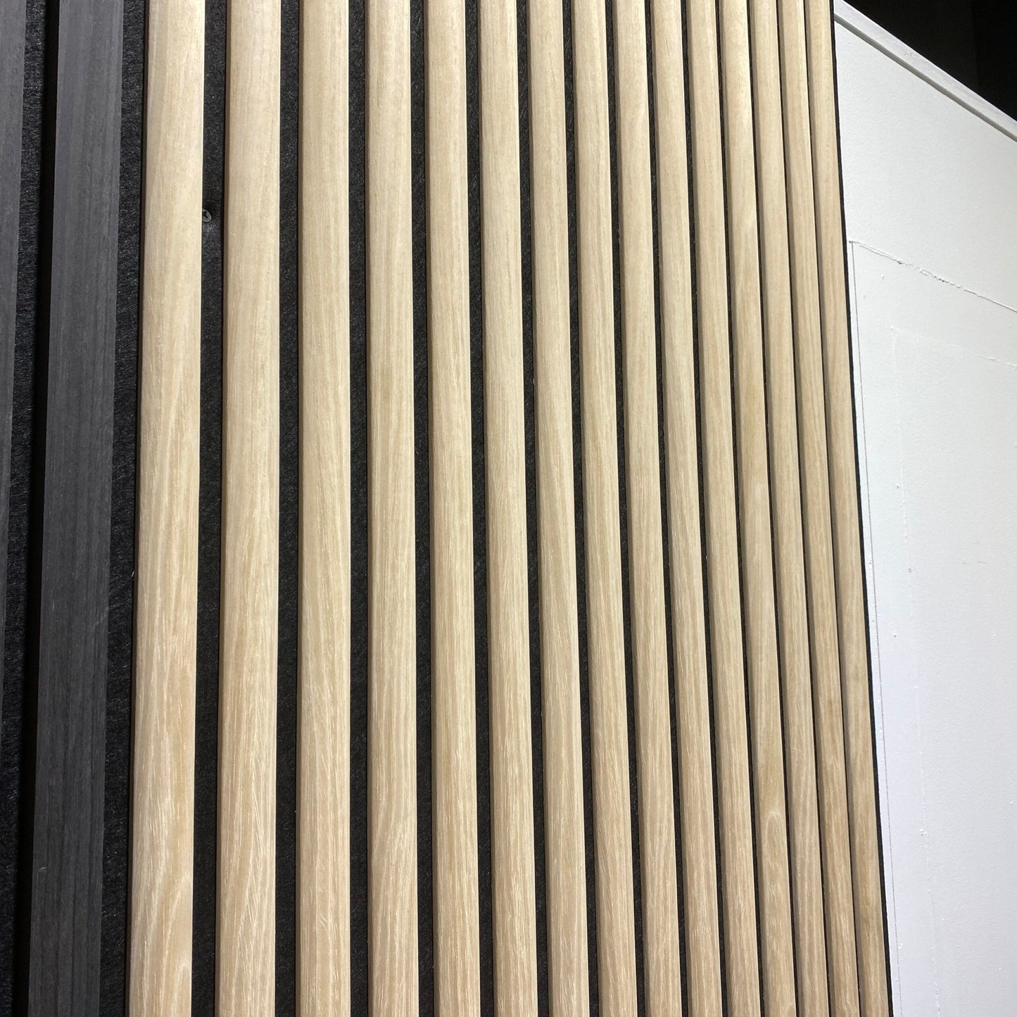 Curved Oak Acoustic Wall Panelling 240x60cm