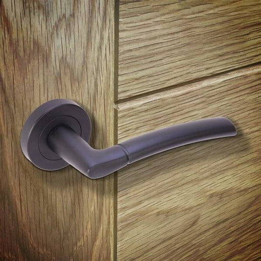 Tanaro  Door Handle Bathroom Pack with lock and 75mm Latch